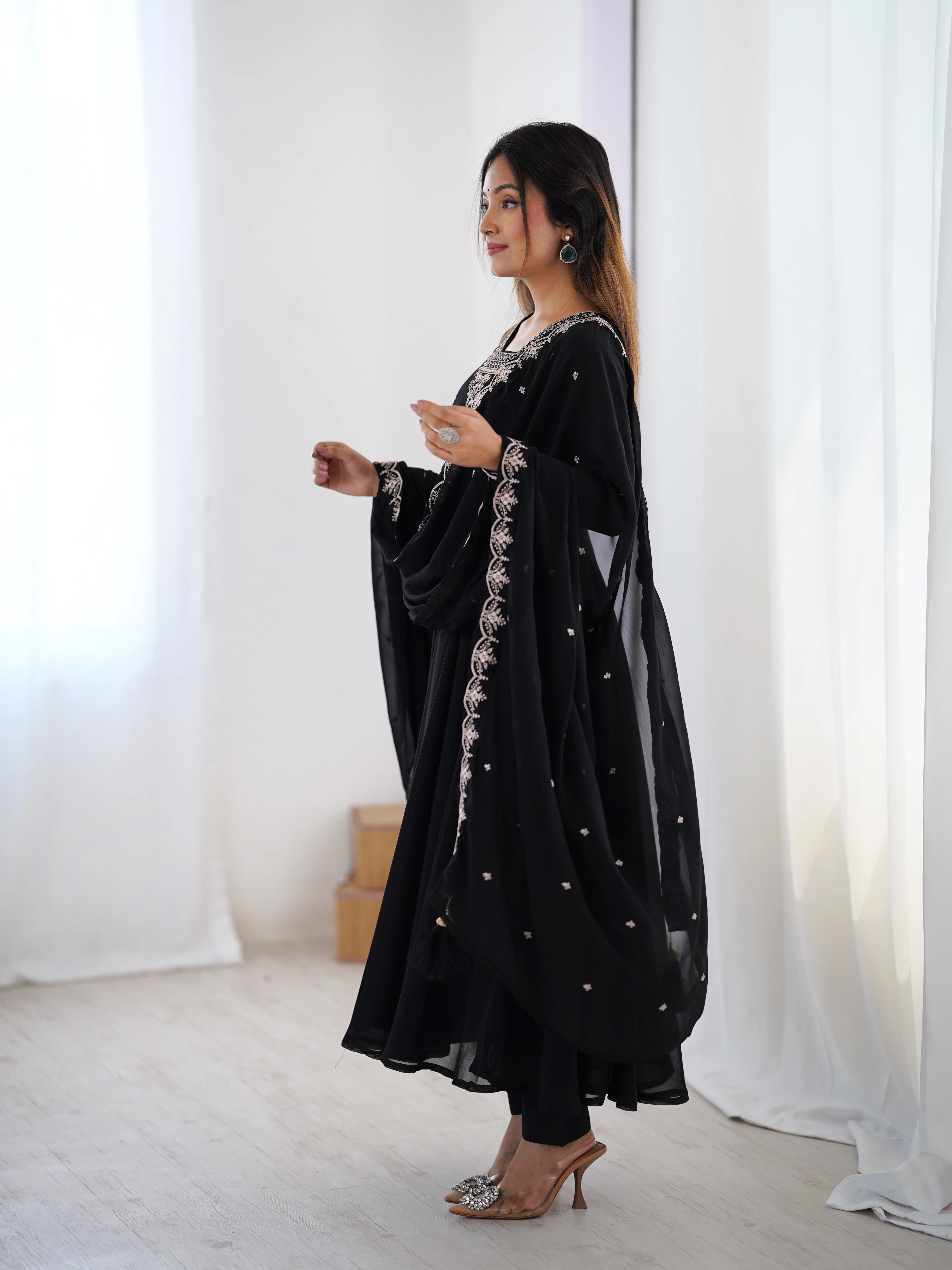 Black Color Georgette Embroidered Three Piece Anarkali Suit - Image 9