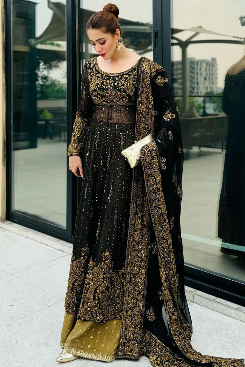 Embroidered Black & Gold Eid Suit Pakistani Salwar Suit Kameez Dress - Image 3