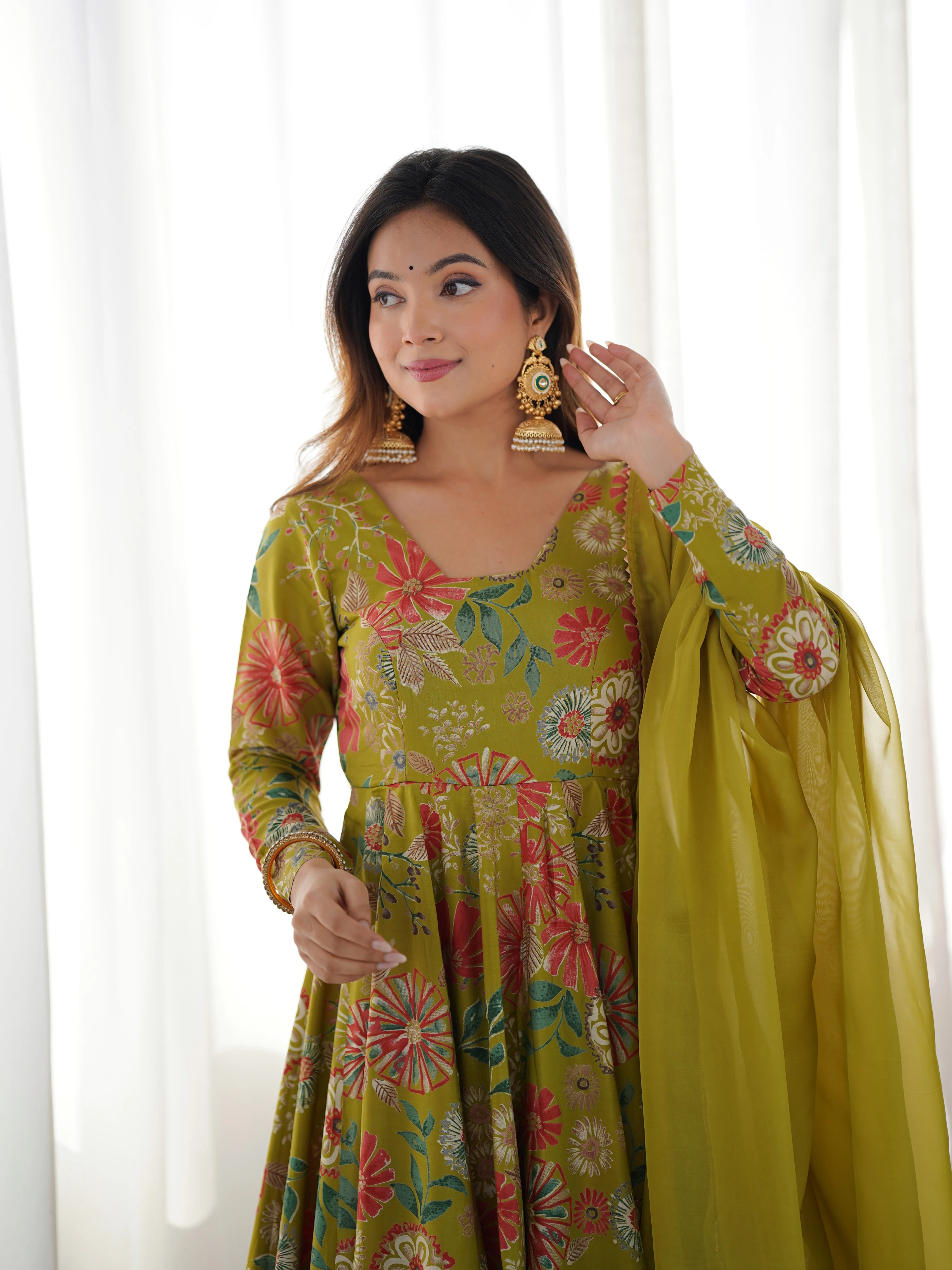 Mehndi Color Roman Silk Discharge Printed Plazzo Suit (Copy) - Image 7