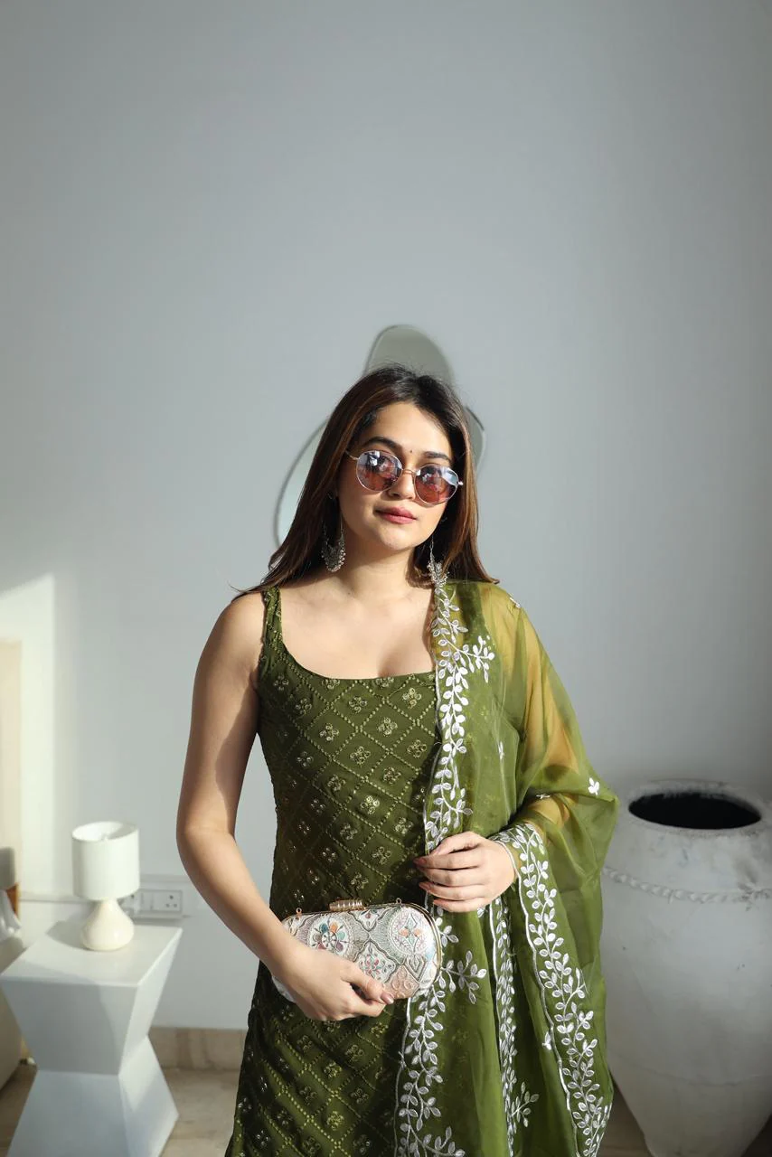 Mehndi Outfit Green Kurta And Sharara Suit with Dupatta For Mehndi Ceremony - Image 4
