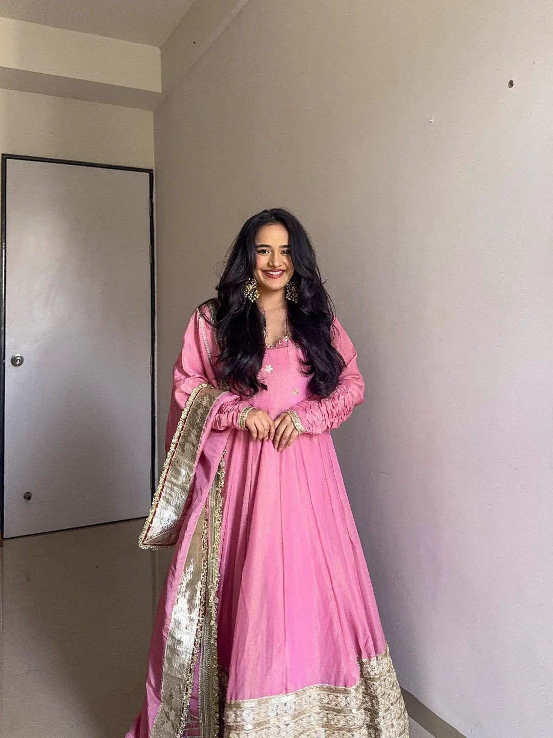 Nargis Pink Premium Anarkali Suit Set - Image 4