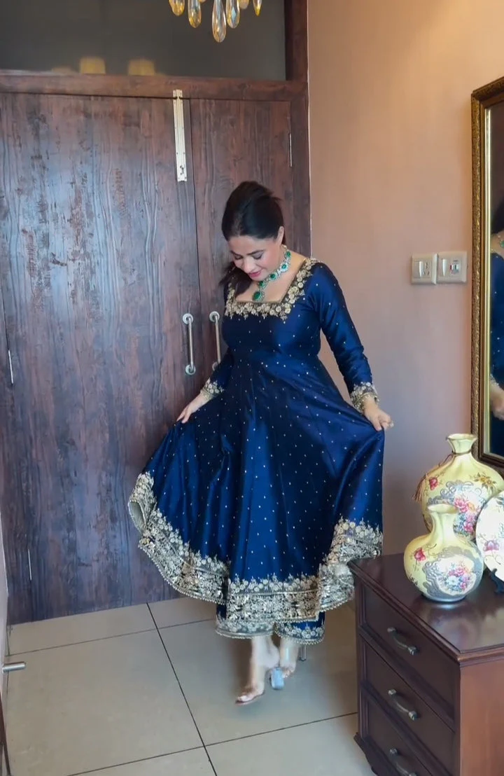 Prachi Blue Premium Vichitra Royal Elegant Suit Set - Image 2