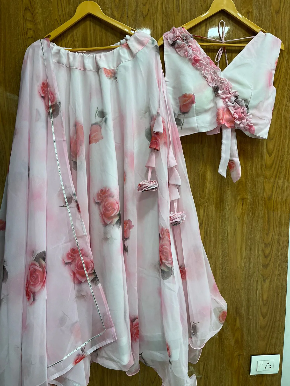 Pretty Flower Print White Color Lehenga Choli - Image 5